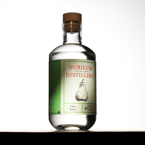 Nubilum Pear Rakia Hero Shot